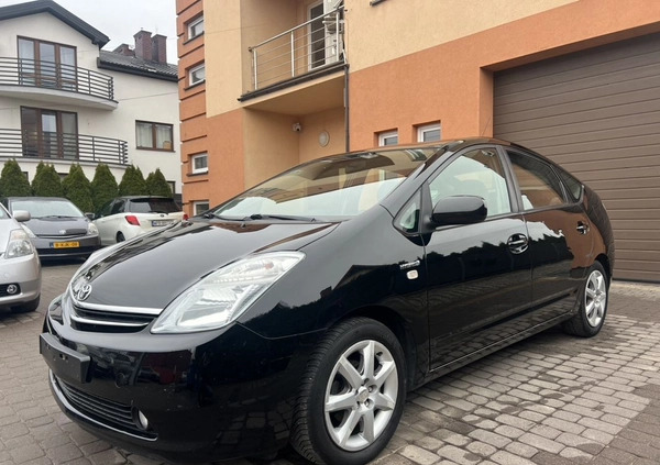 Toyota Prius cena 29900 przebieg: 218000, rok produkcji 2009 z Głogów Małopolski małe 232